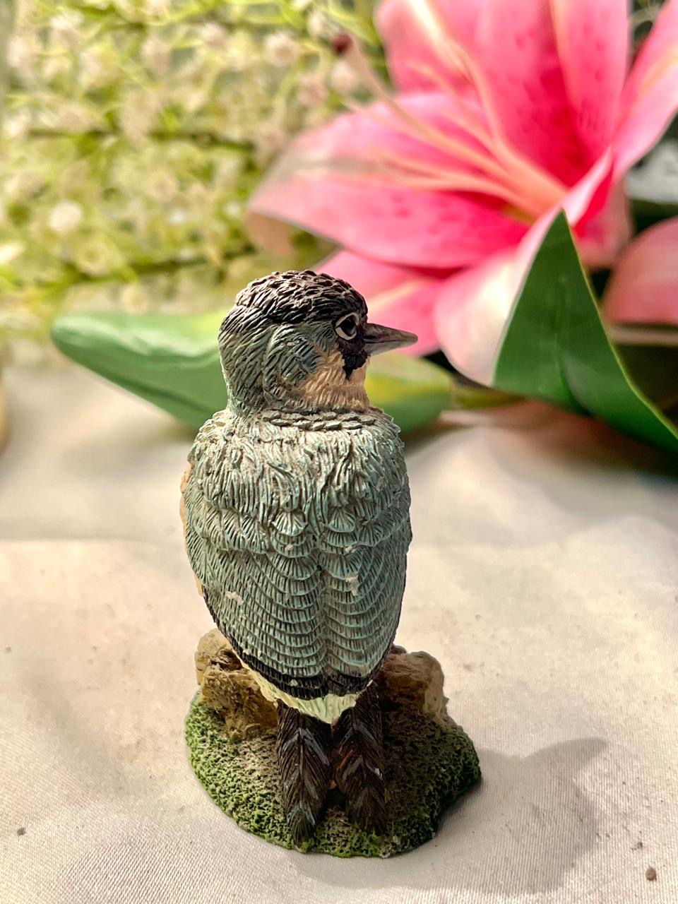 Vintage Bird Figurine on Branch 8 cm
