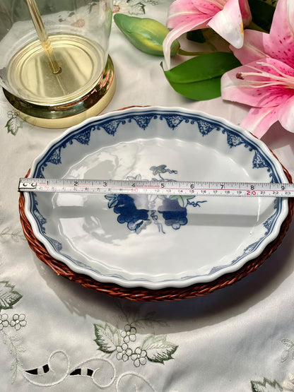 Blue & White Grape Serving Dish with Wicker Basket 23 cm