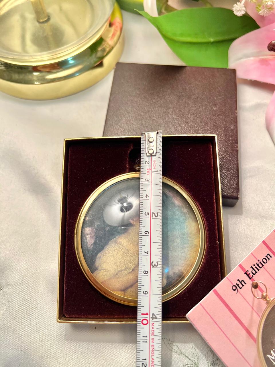 Vintage Gold-Tone Portrait Medallion with Presentation Box 8 cm