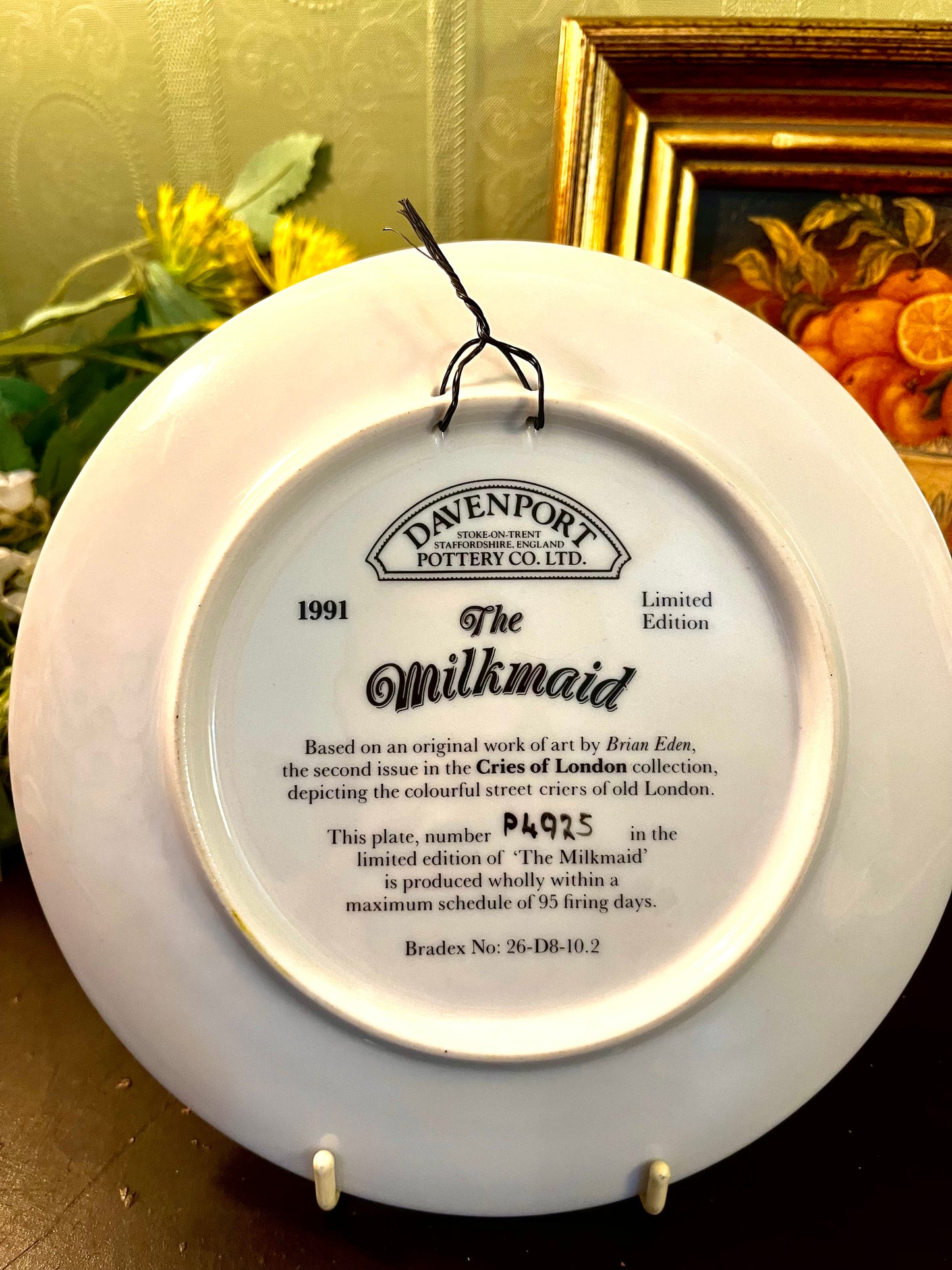 Davenport The Milkmaid Limited Edition Collector Plate 1991