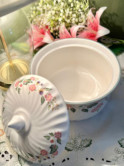 BHS Victorian Rose Covered Serving Bowl 9 in Made in Britain
