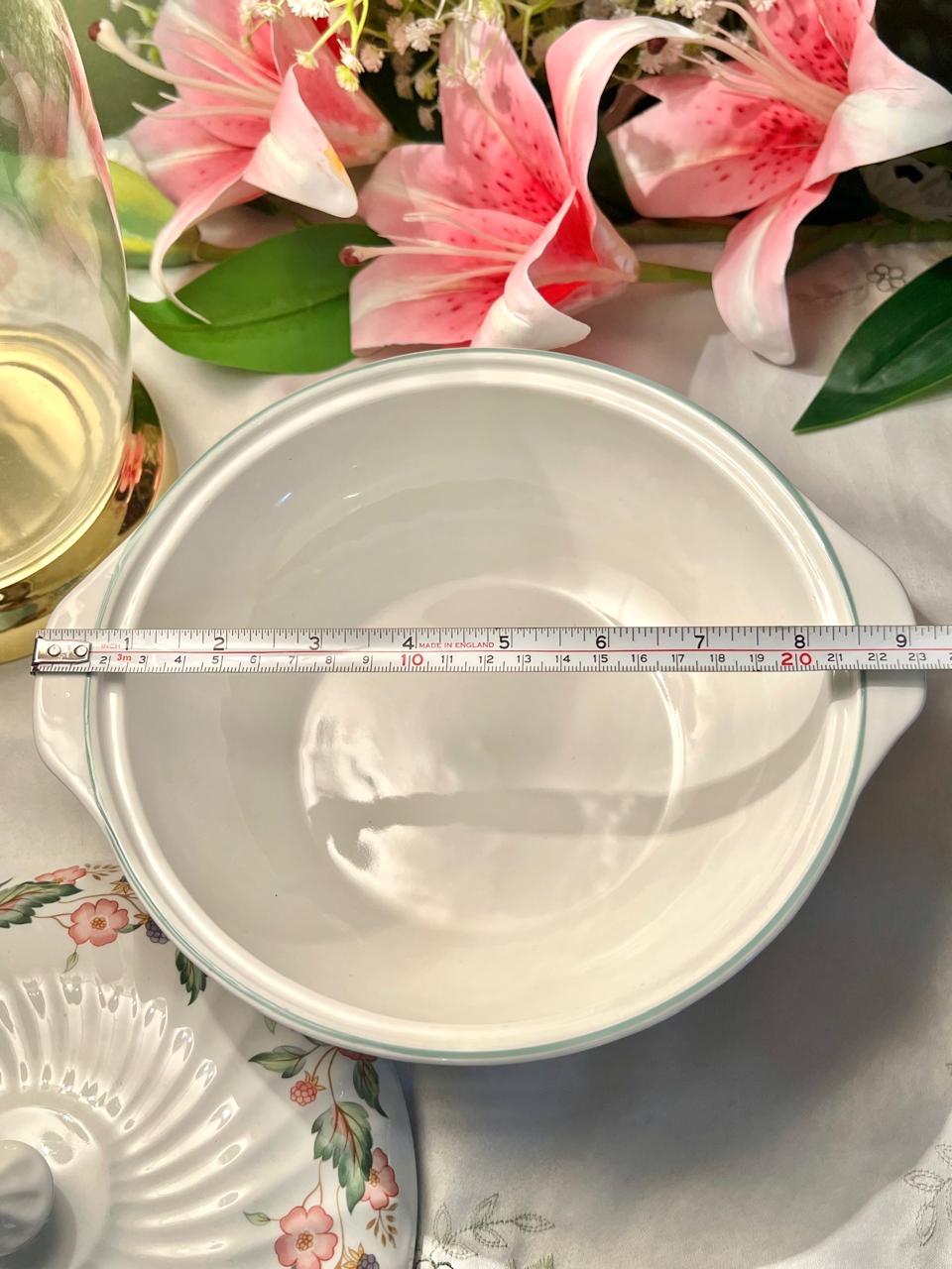 BHS Victorian Rose Covered Serving Bowl 9 in Made in Britain