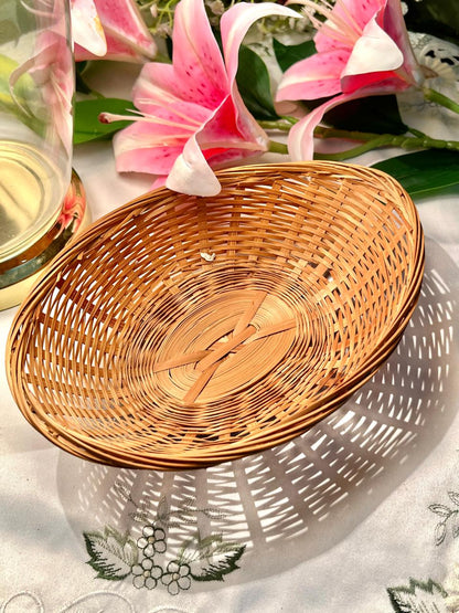 Vintage Round Woven Serving Basket Approx. 22 cm