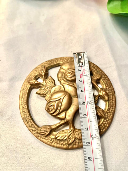 Vintage Brass-Tone Rose Floral Medallion 8 cm
