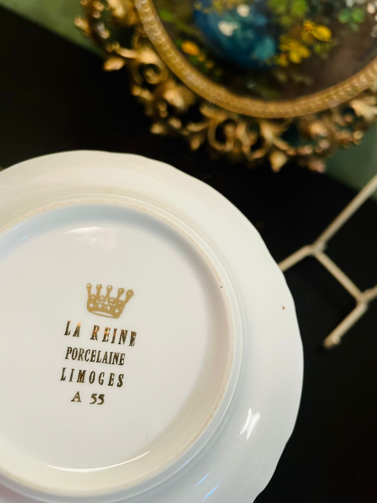 La Reine Limoges Porcelain Mini Plate – Fragonard Couple Scene