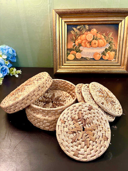 Round Woven Storage Basket with Coasters – Natural Raffia Set