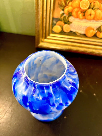 Blue and White Art Glass Bud Vase – Marbled Decorative Vase