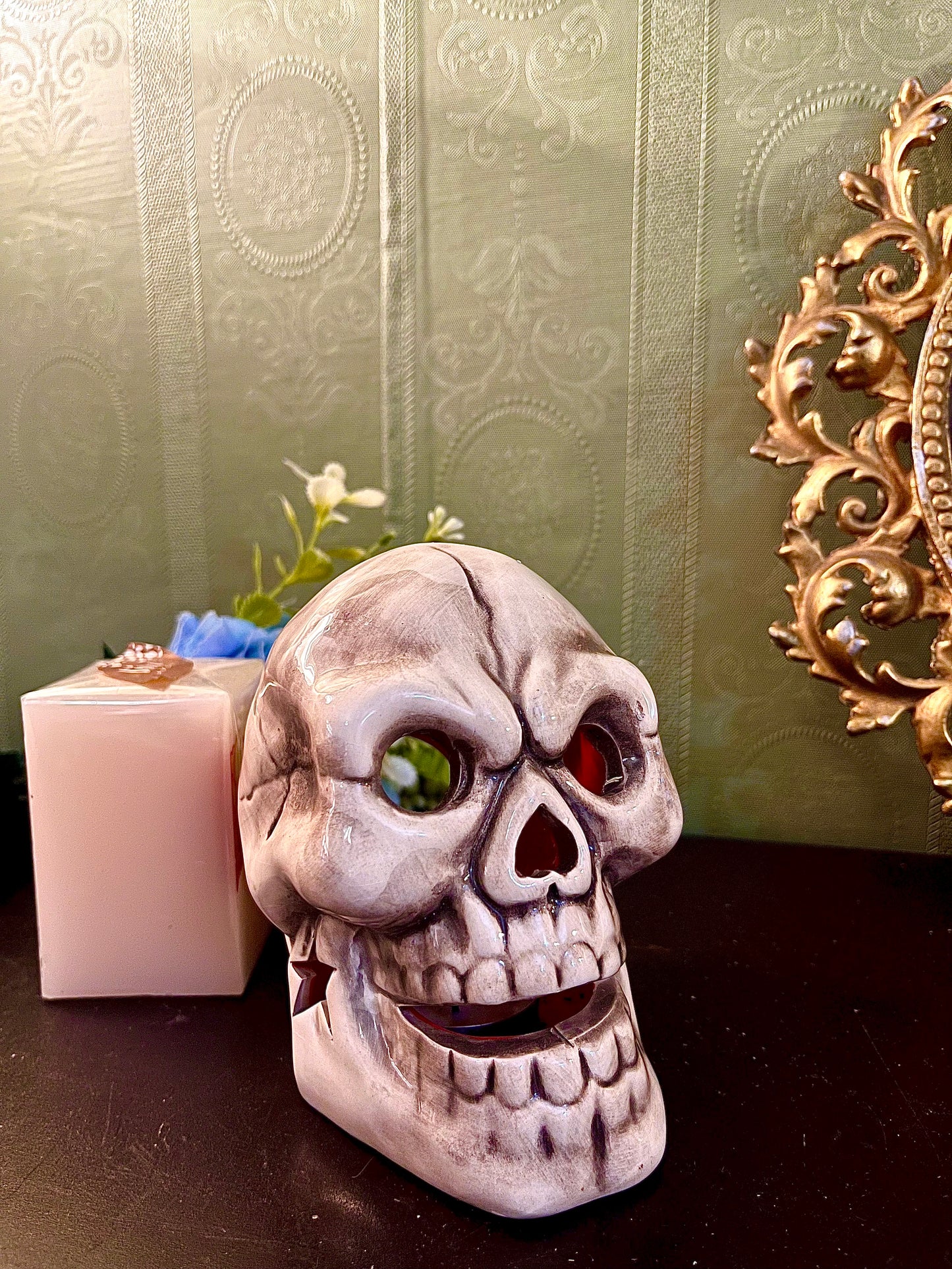Ceramic Skull Tealight Candle Holder