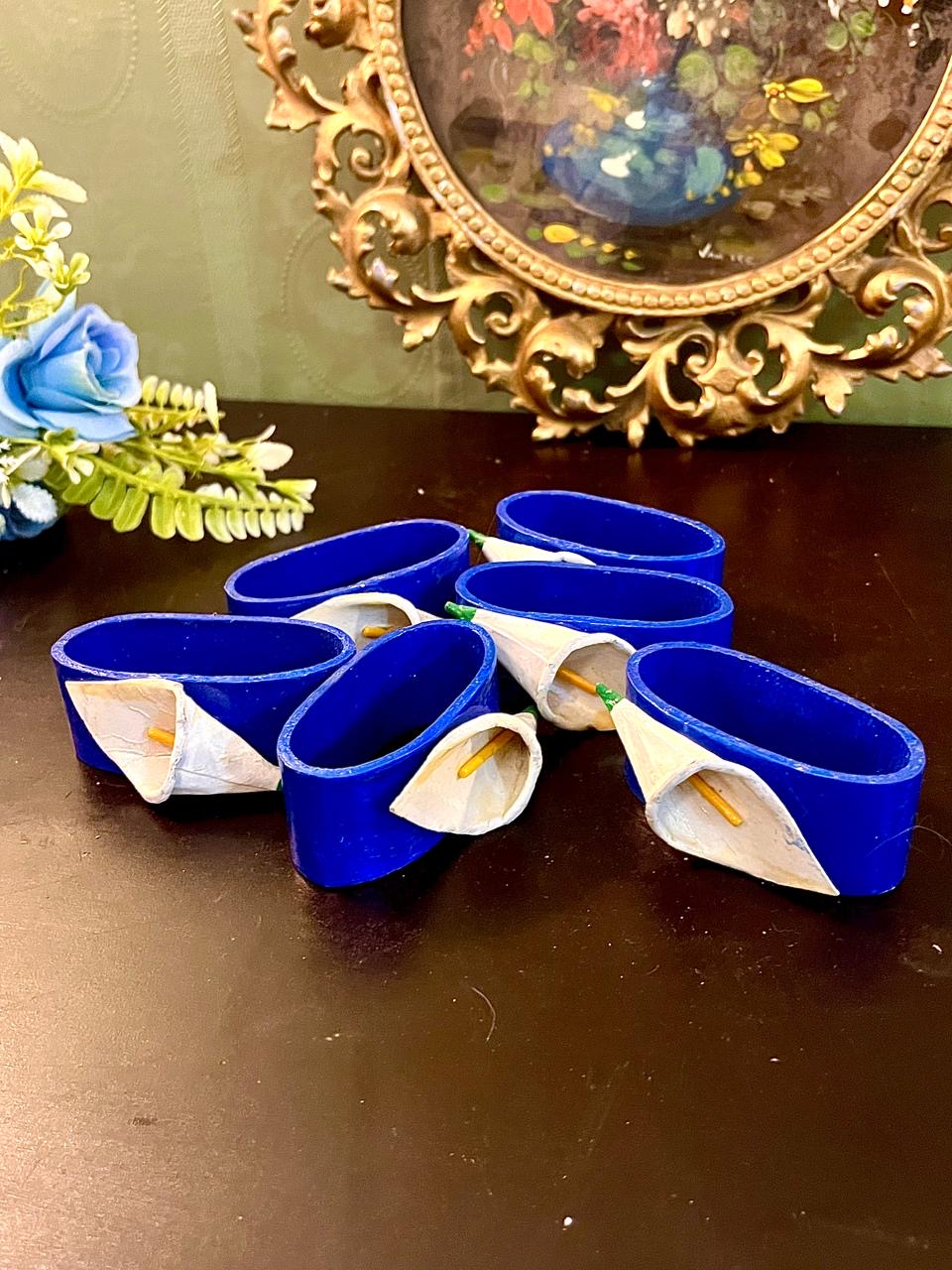 Set of 6 Blue Calla Lily Napkin Ring Set