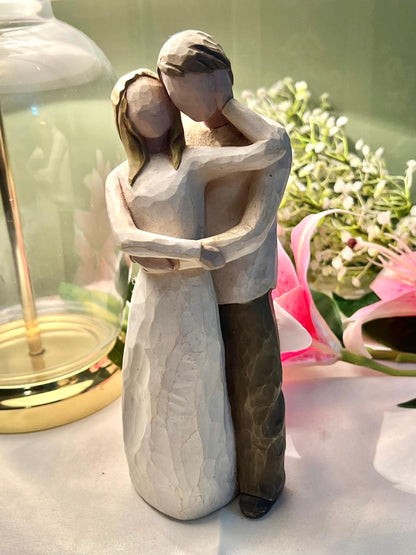 Embracing Couple Figurine Neutral Sculptural Decor 21cm