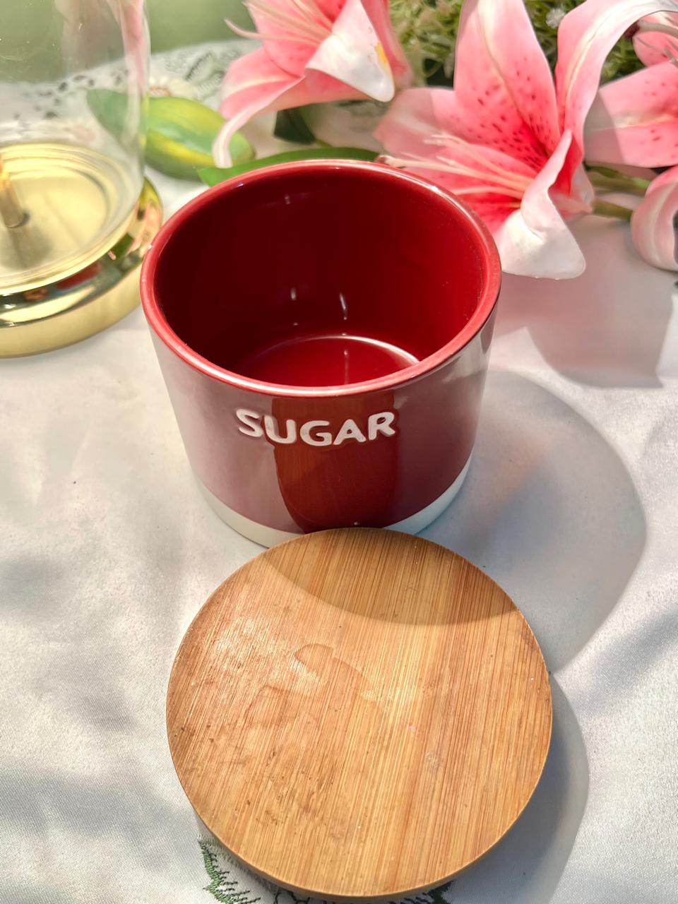 Wilko Red Ceramic Sugar Jar with Bamboo Lid 10cm