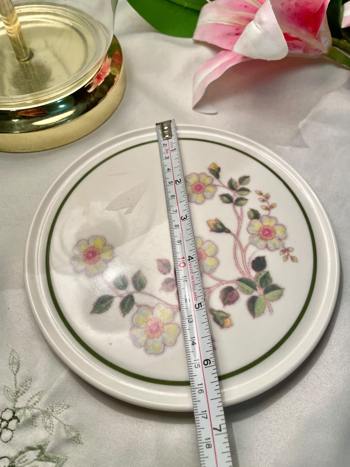 Vintage Floral Plate / Spoon Rest Yellow Flowers Green Border 16 cm