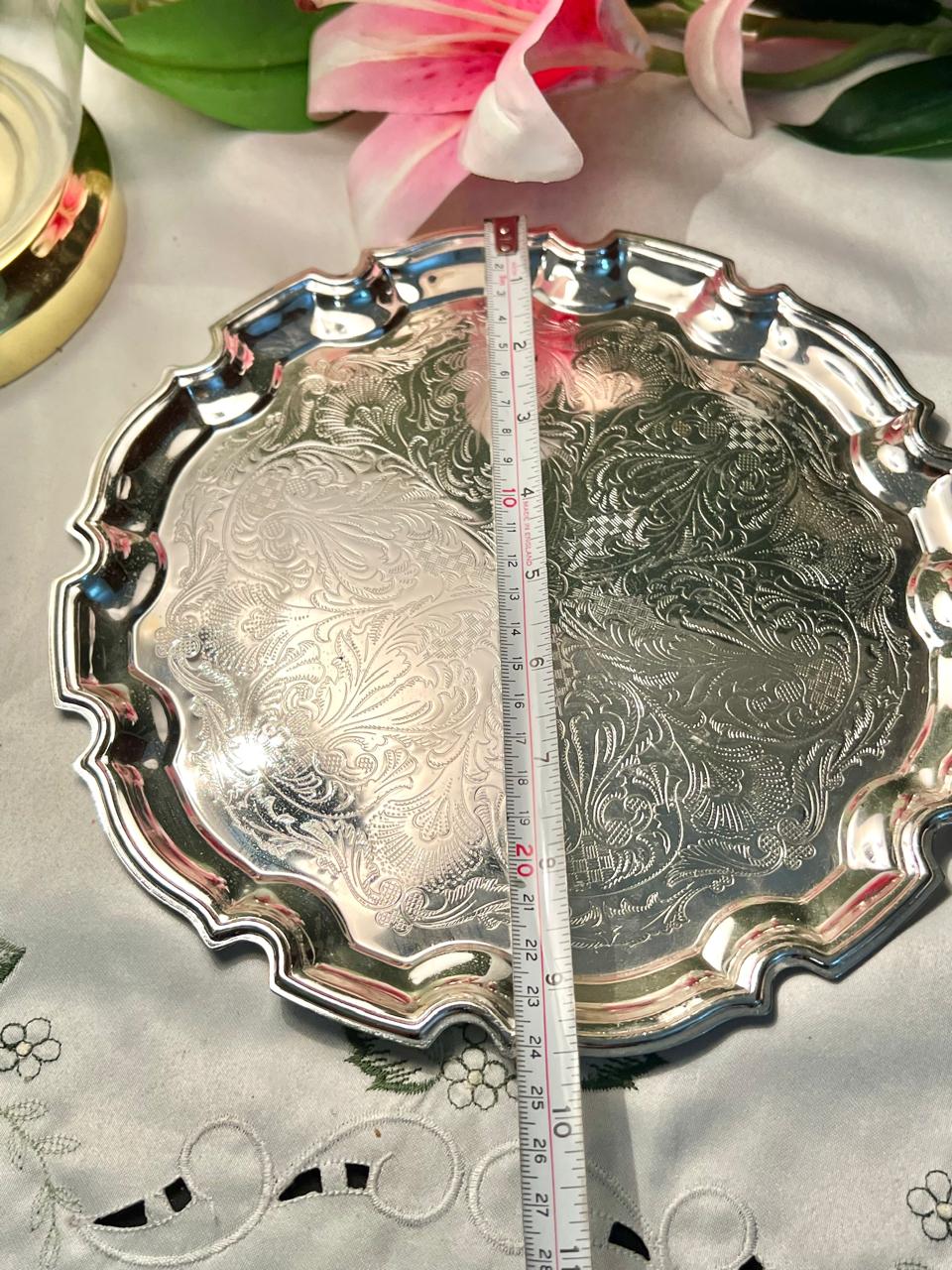 Queen Anne Silver Engraved Serving Tray Approx. 24 cm