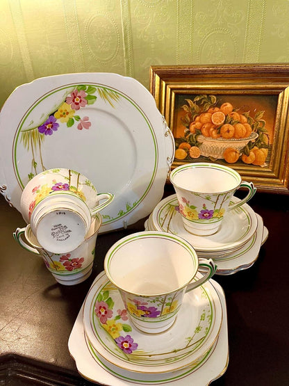 Hand Painted Fine Bone China Tea Set 13 Pieces Made in England