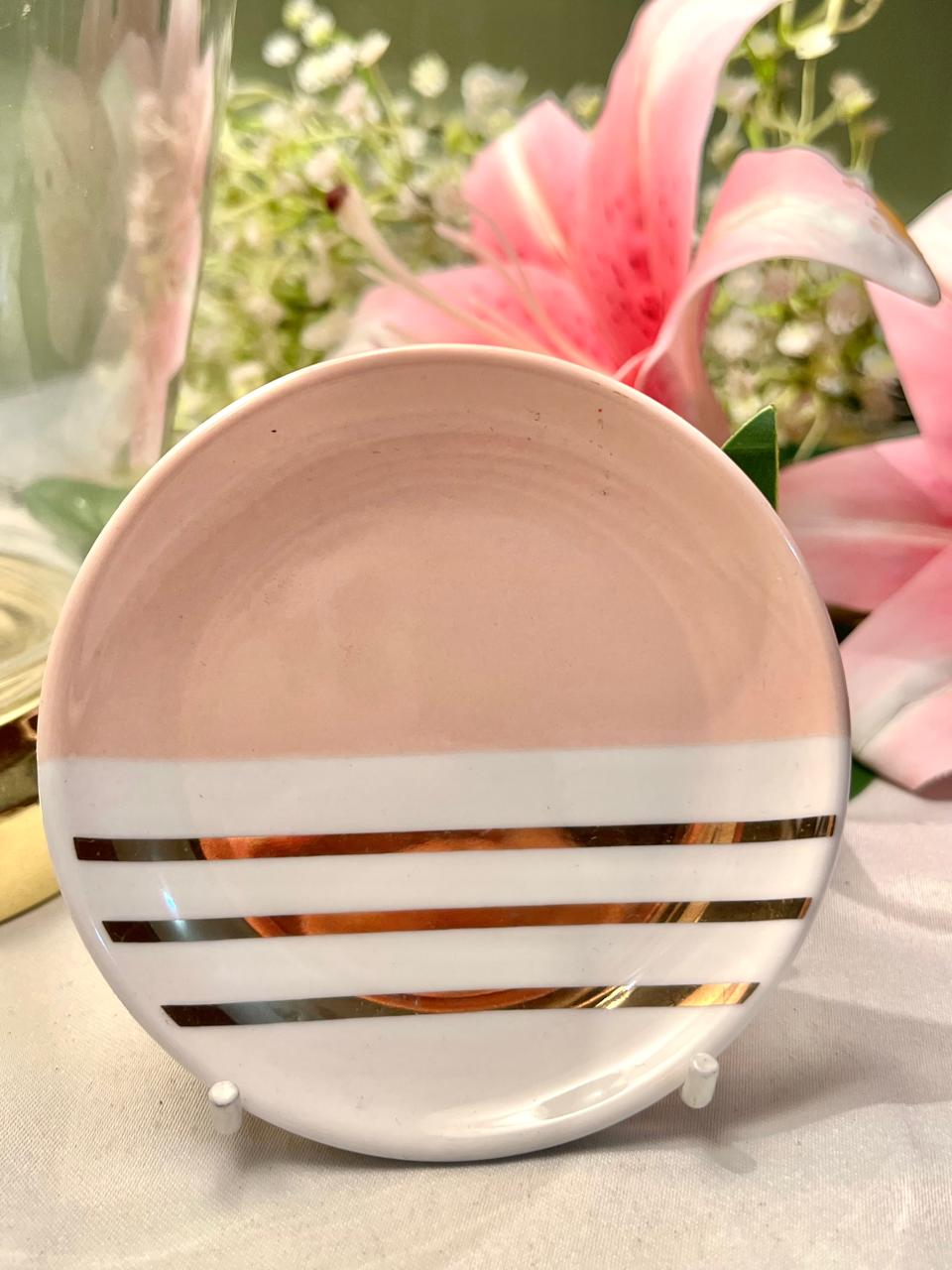 Pink White Gold Stripe dish  Plate 4.1