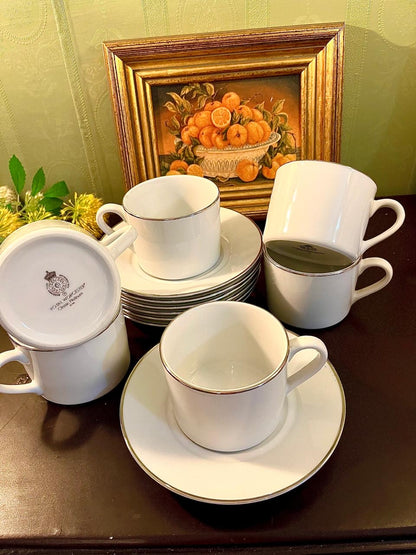 Royal Worcester Classic Platinum Tea Set – 12 Piece England