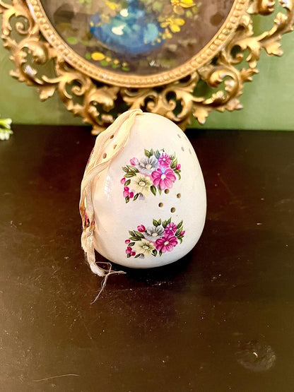 Vintage Floral Ceramic Pomander
