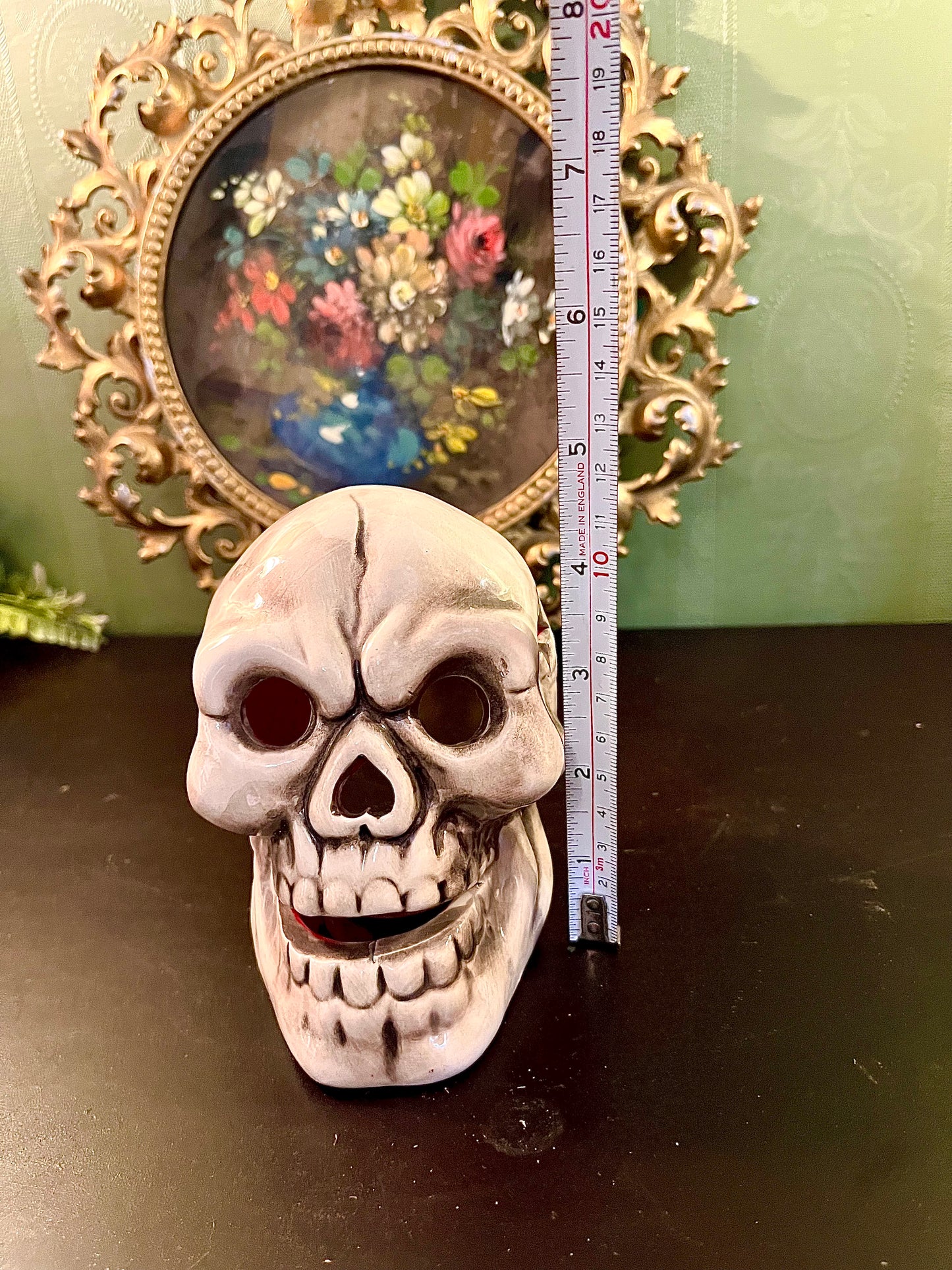 Ceramic Skull Tealight Candle Holder