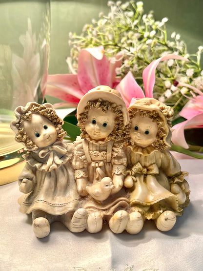 Three Children Figurine with Bird Cream Decor 13cm