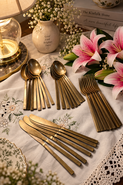 RARE FINDS Brass 8 Persons Flatware Cutlery Set Approx. 32 Pieces
