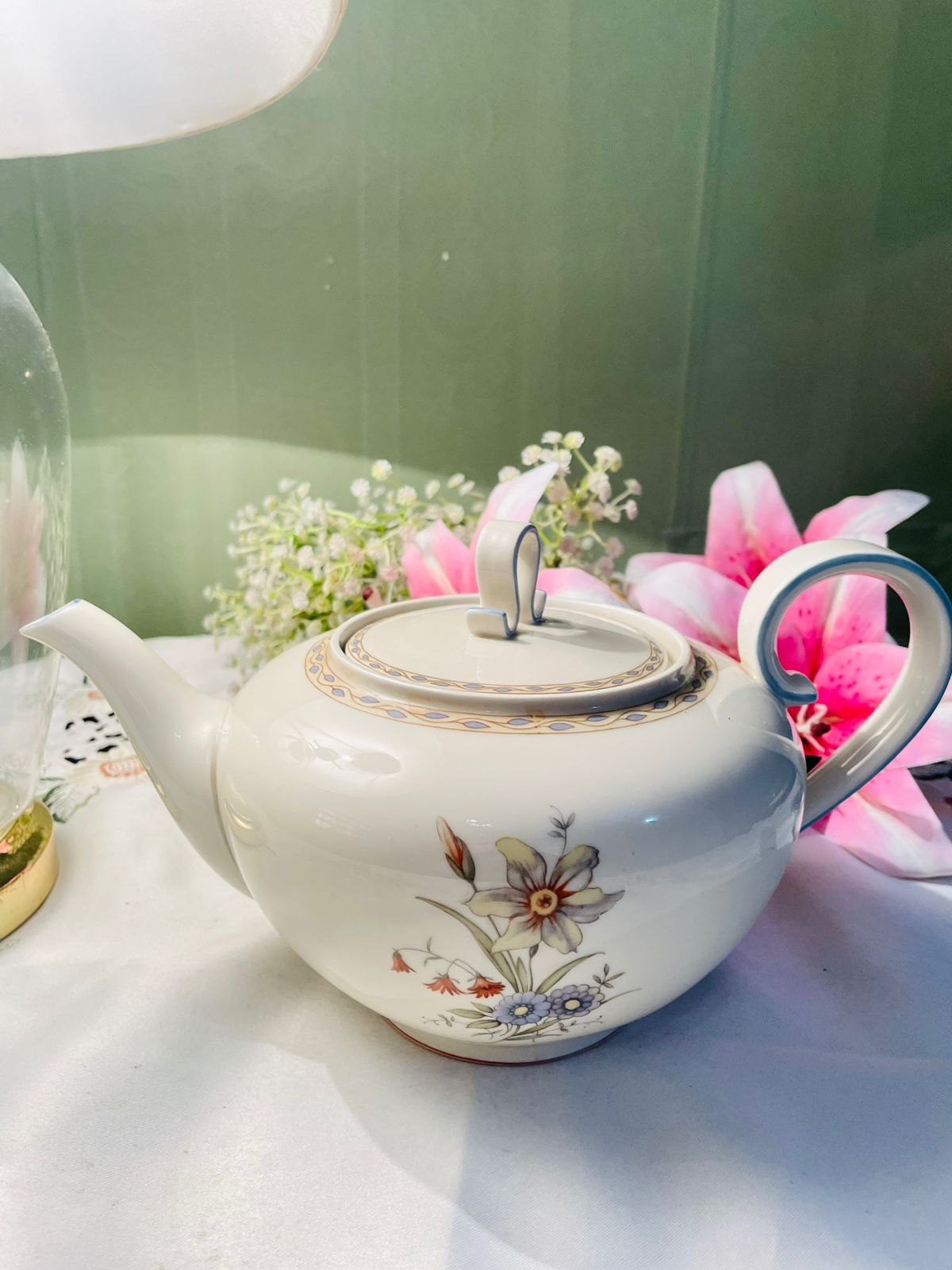 Krautheim Bavaria Floral Teapot with Lid, Cream & Blue