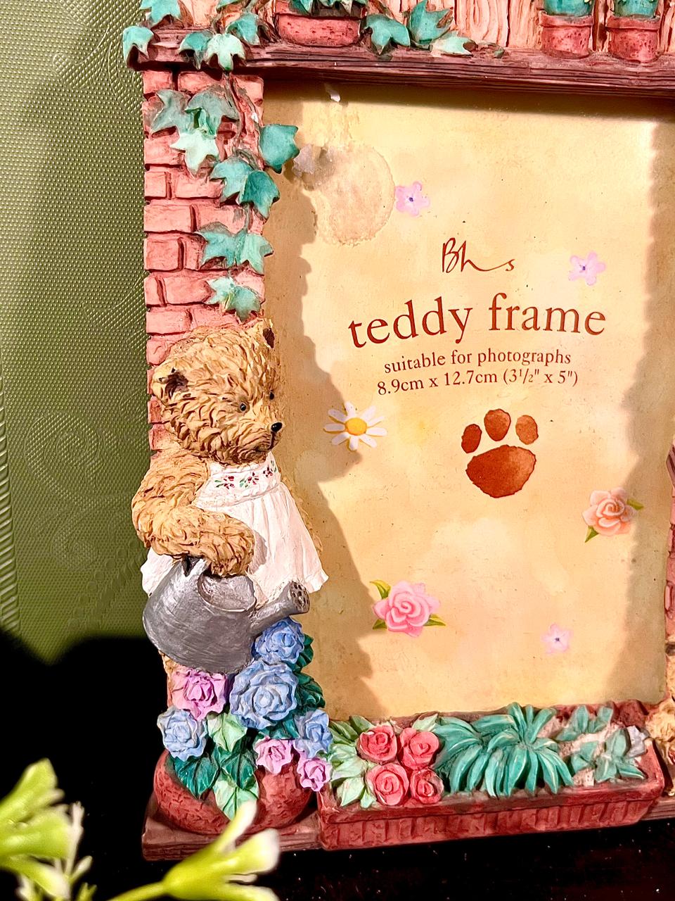 Teddy Bear Garden Photo Frame 3.5 x 5 Inch Floral Resin Frame