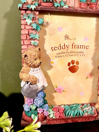 Teddy Bear Garden Photo Frame 3.5 x 5 Inch Floral Resin Frame