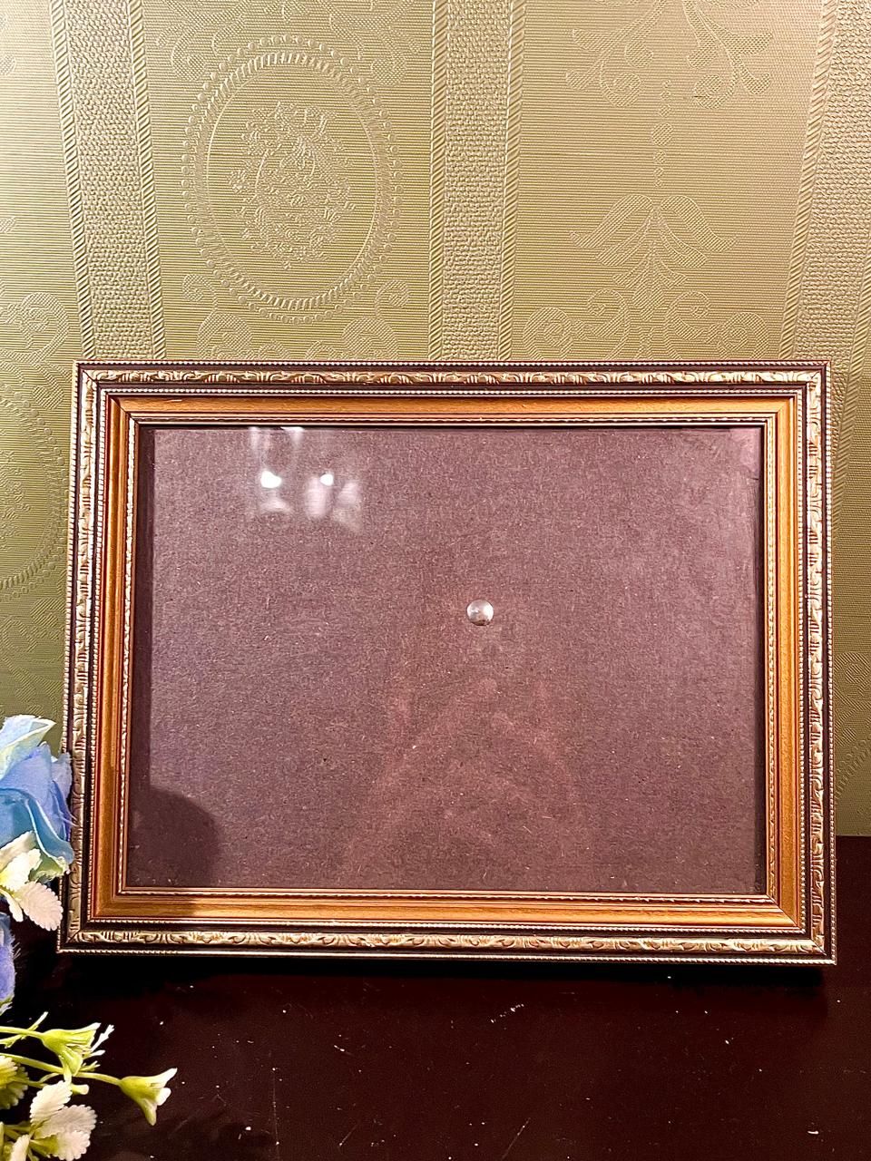Ornate Gold-Tone Picture Frame  9-Inch