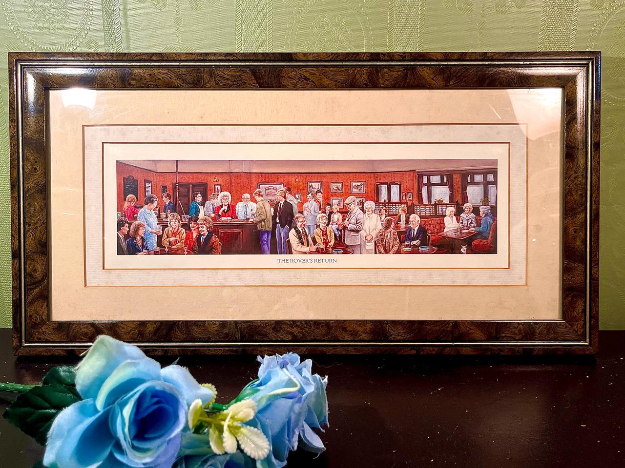 "The Rover's Return" Pub Scene wall art Frame 16-Inch