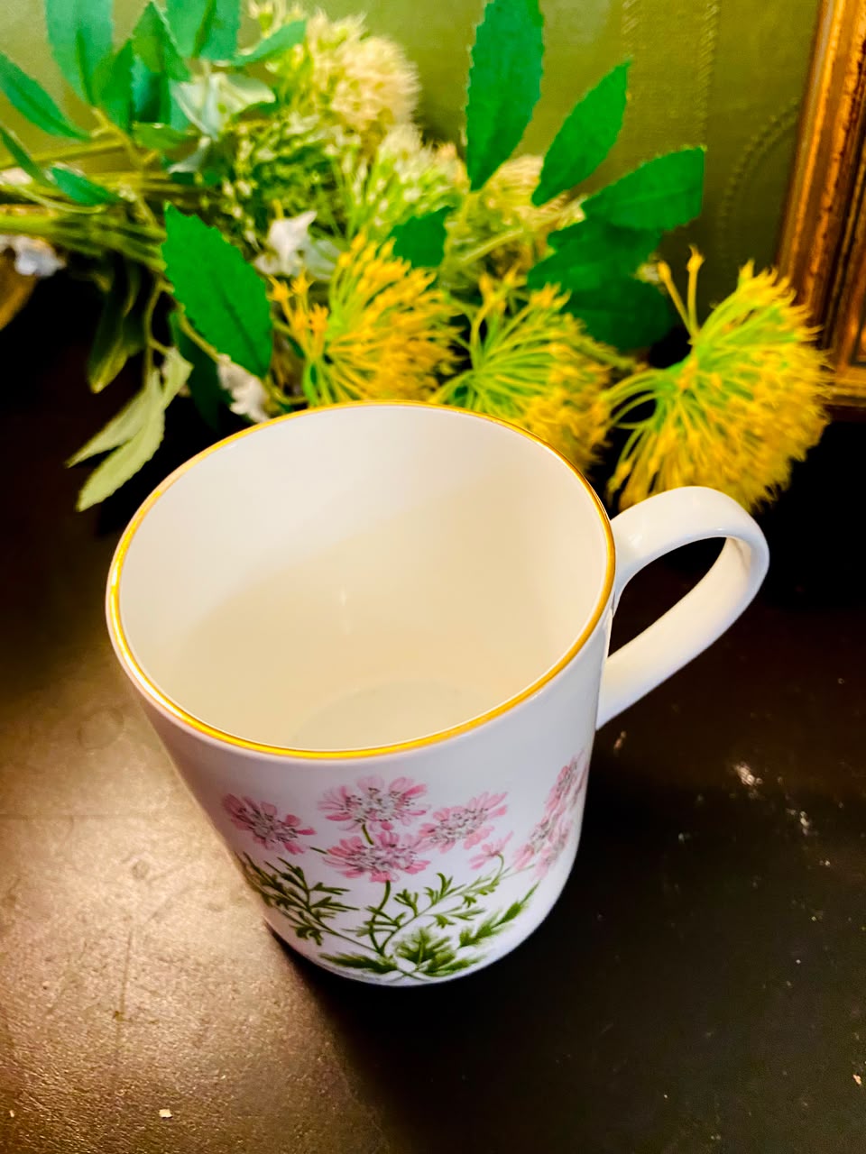 Coriander Floral Ceramic Mug White & Pink 1 Piece 10cm