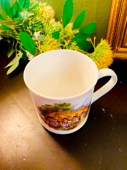 Thatched Cottage Ceramic Mug White 1 Piece 10cm