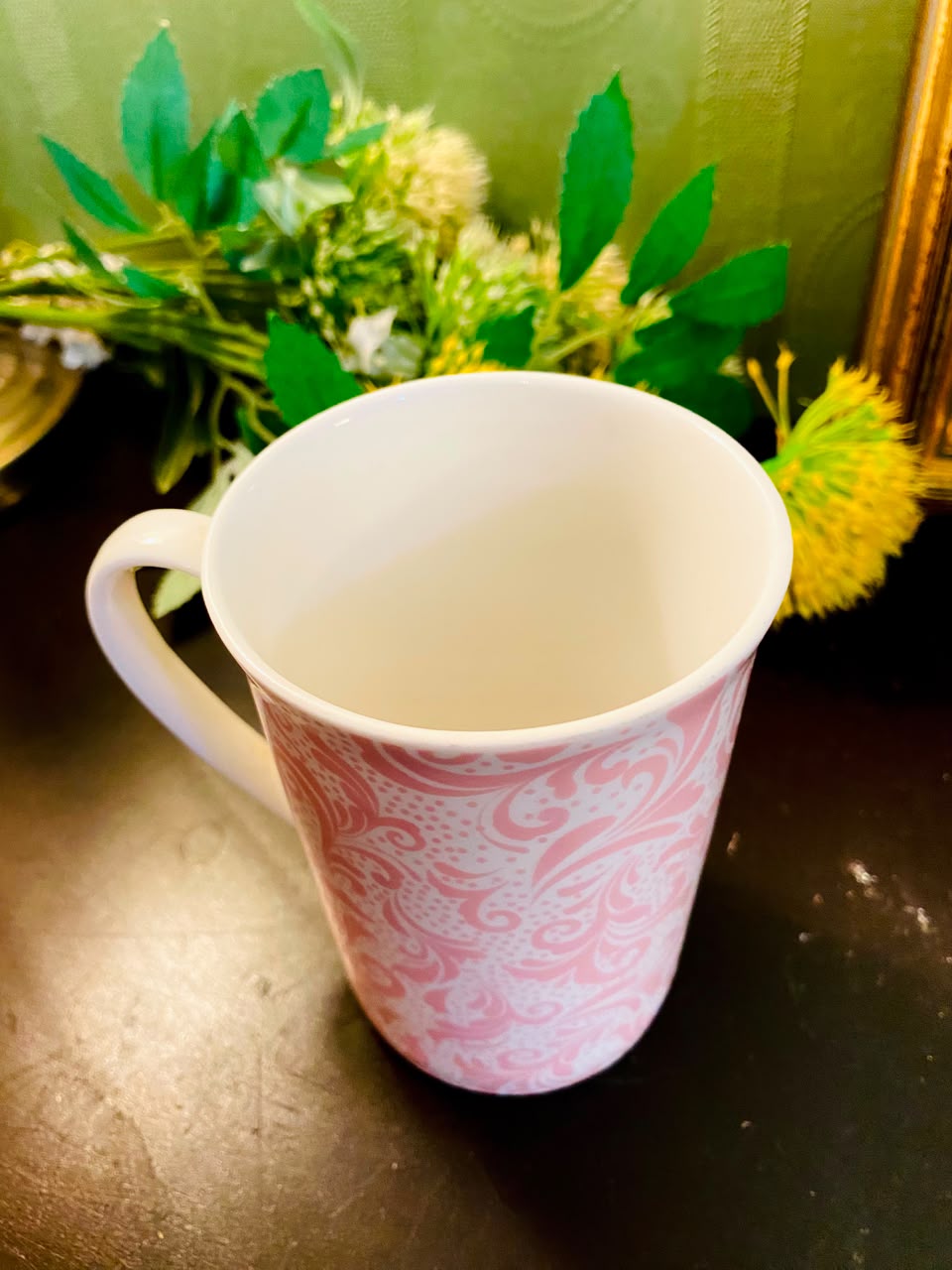 Pink Scroll Pattern Ceramic Mug White 1 Piece 11cm