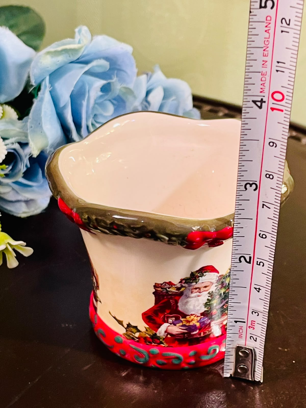 Christmas Santa Ceramic candle Planter Pot Holly Design 1 Piece