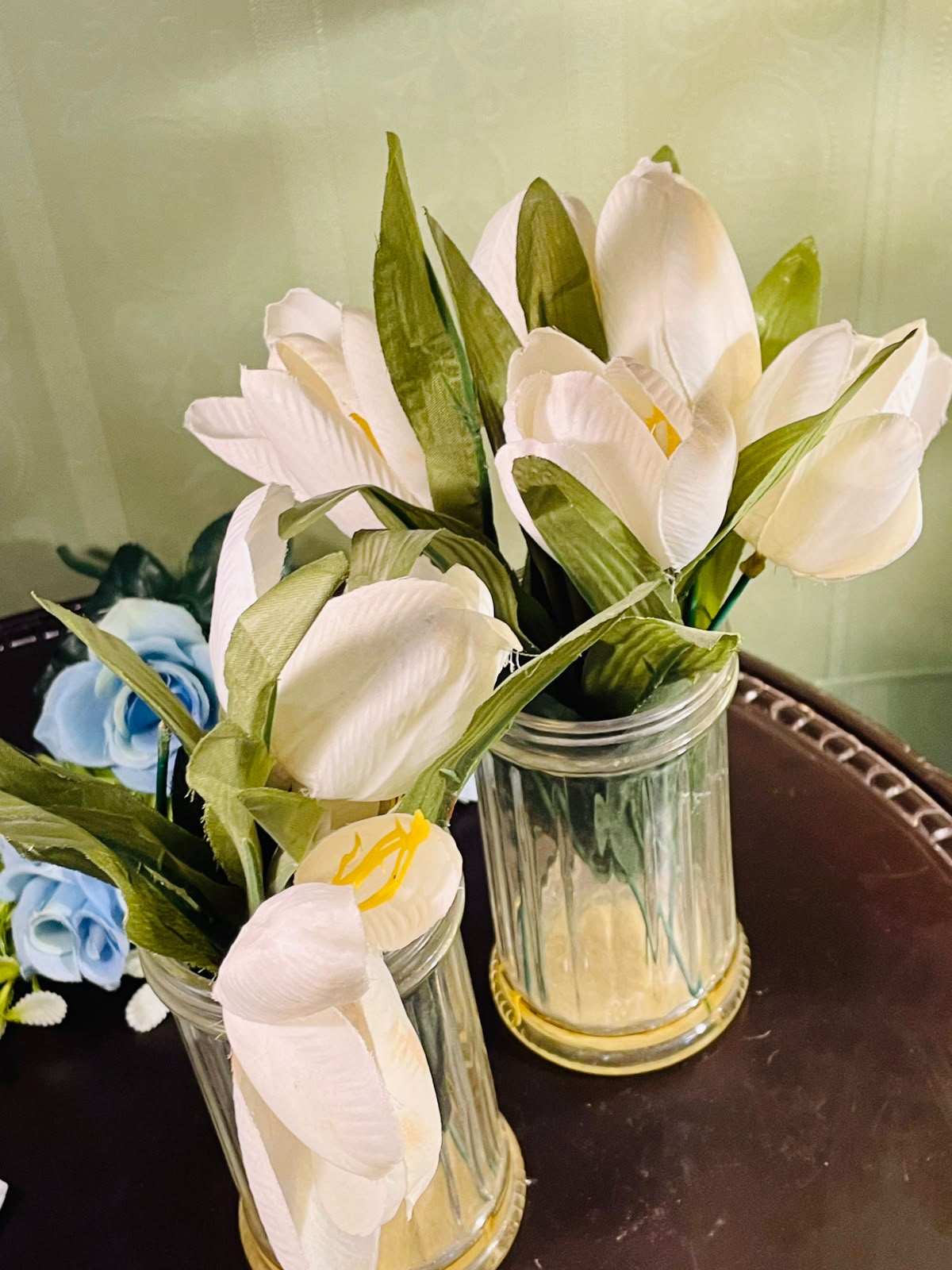 Pair of Ribbed Crystal Vases with White Tulips 22cm
