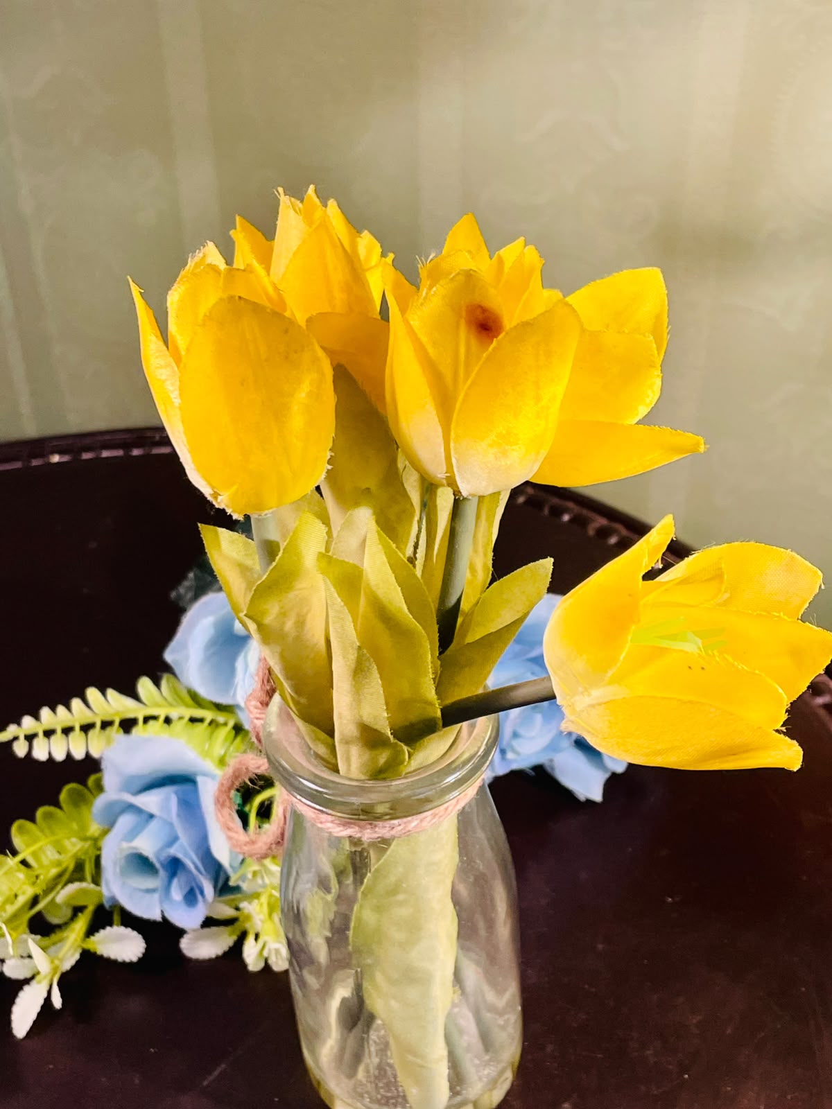 Clear Crystal Vase with Yellow Tulips Approx. 26cm