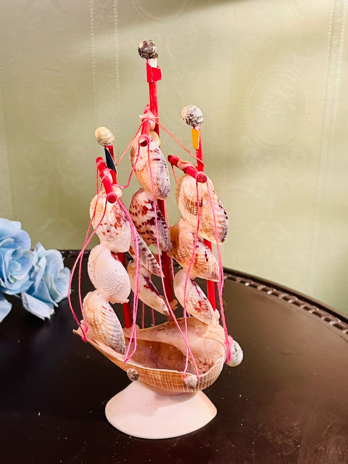 Handcrafted Seashell Sailboat Ornament 20cm – Coastal Nautical Decor