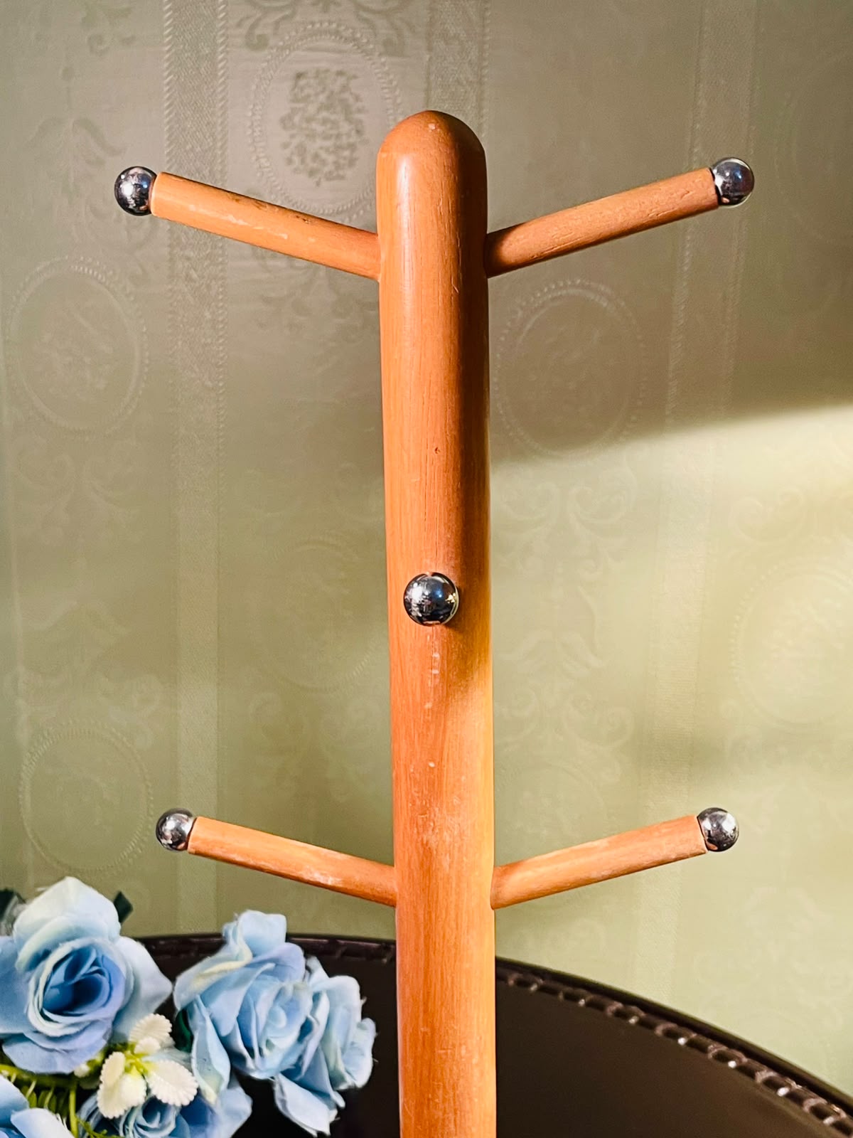 Wooden Mug Tree Stand with Silver-Tone Caps Approx. 35cm