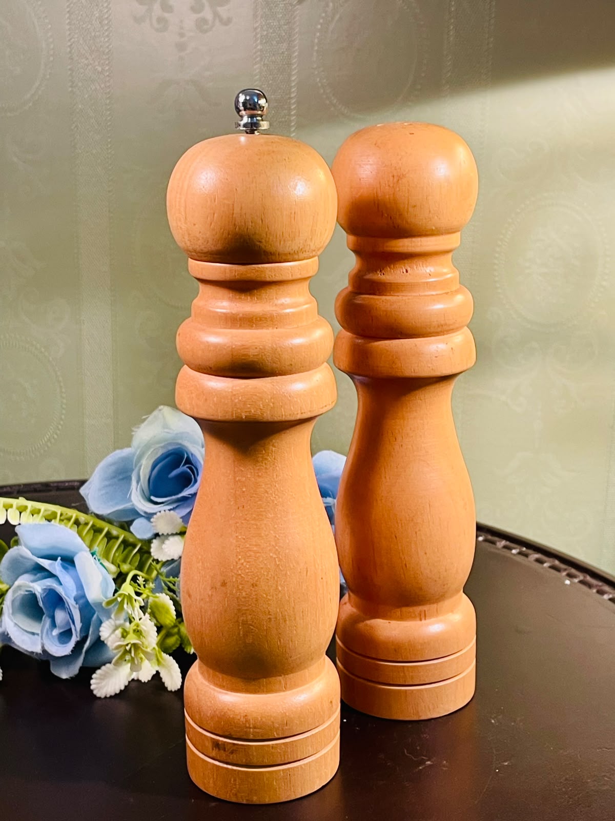 Vintage Wooden Salt & Pepper Mills Set of 2, 9 Inch