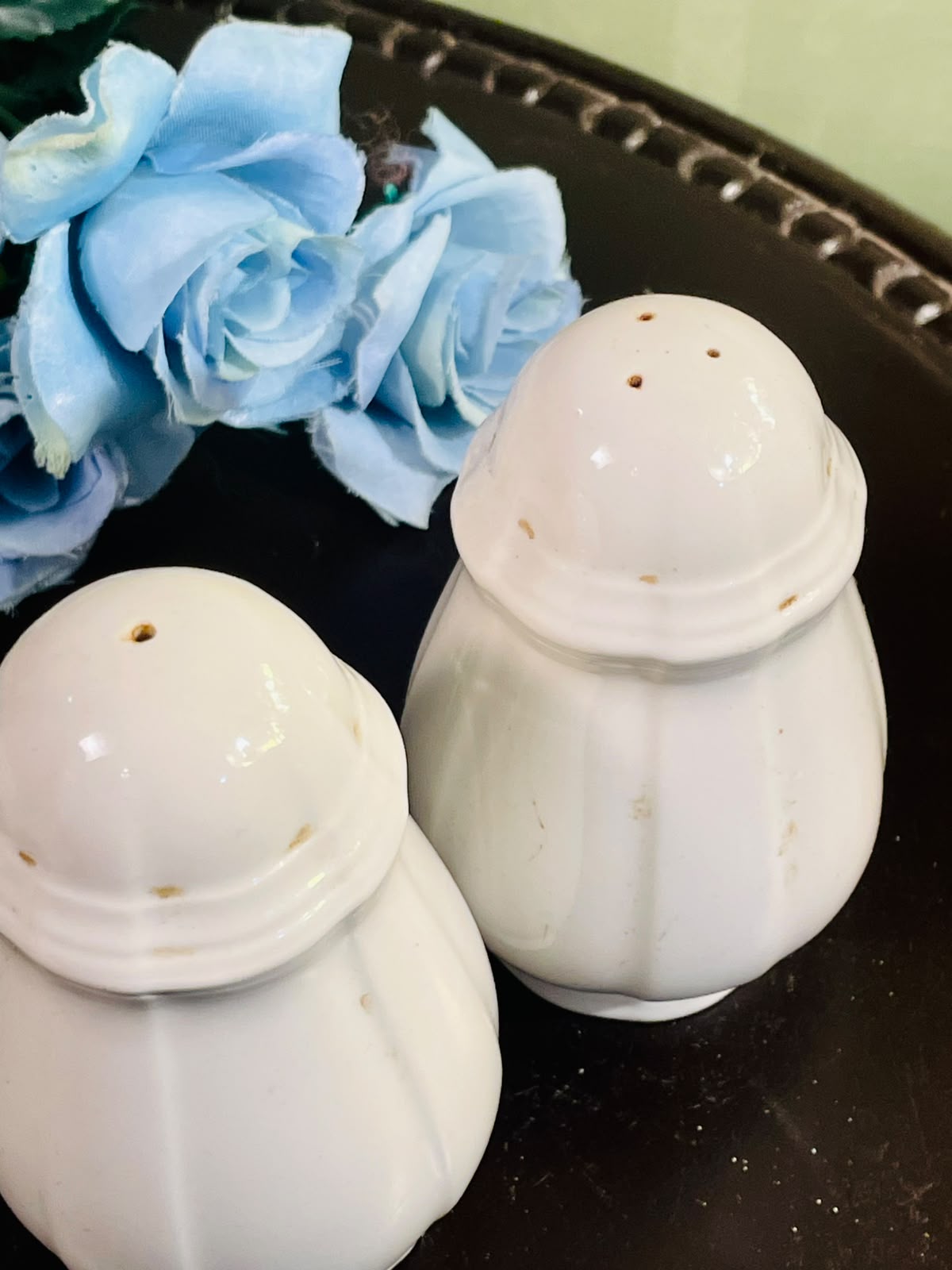Vintage White Ceramic Salt & Pepper Shakers Set of 2, 4 Inch