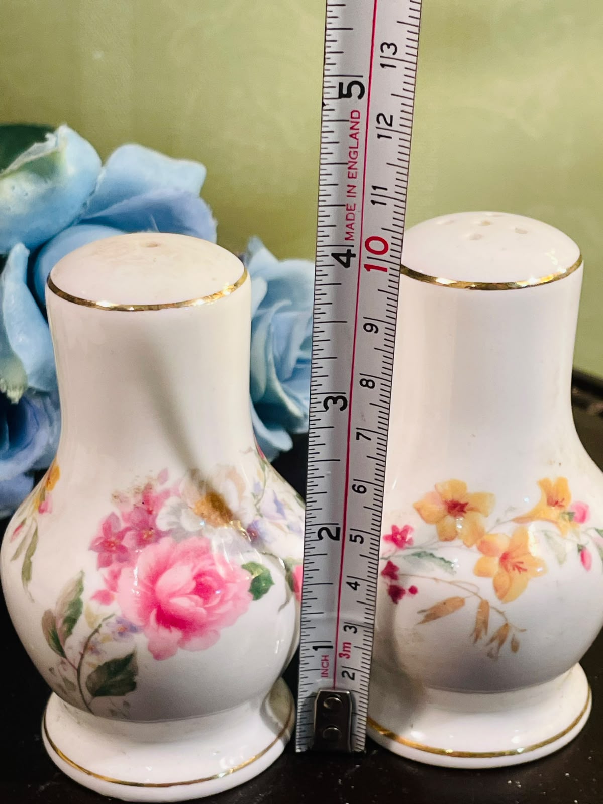 Vintage Floral Ceramic Salt & Pepper Shakers Set of 2, 4 Inch