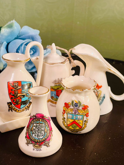 Vintage British Souvenir Miniature Ceramic Jug & Vase Collection – 5 Pieces with Heraldic Crests