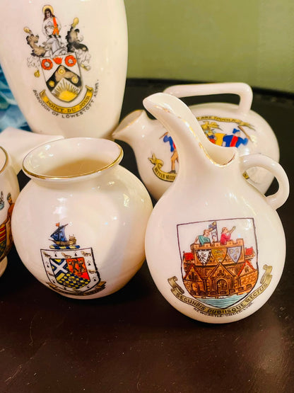 Made in England Crested Ware 5 Piece Decorative Collection