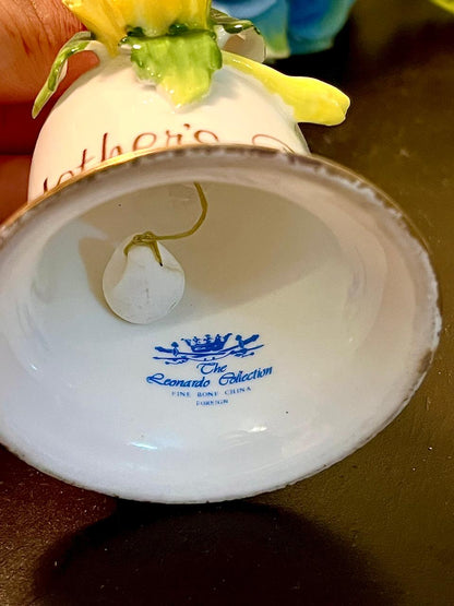 Leonardo Mother’s Day Fine Bone China Floral Bell 10 cm