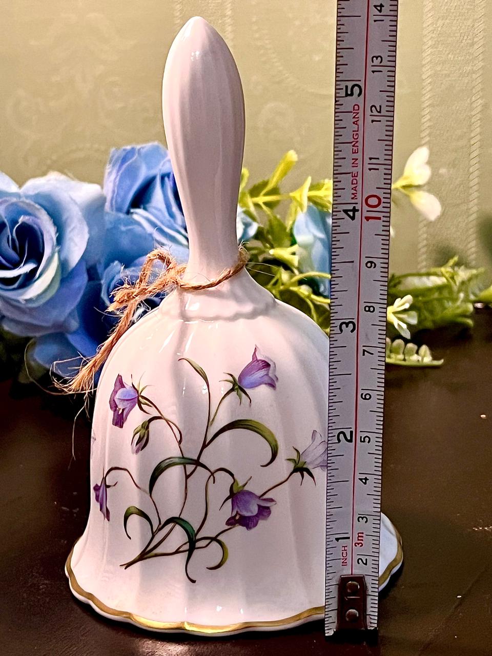 Spode Campanula Fine Bone China Floral Bell 13 cm