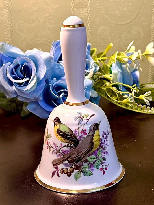 Countess Fine Bone China Bird Design Bell Made in England 13 cm