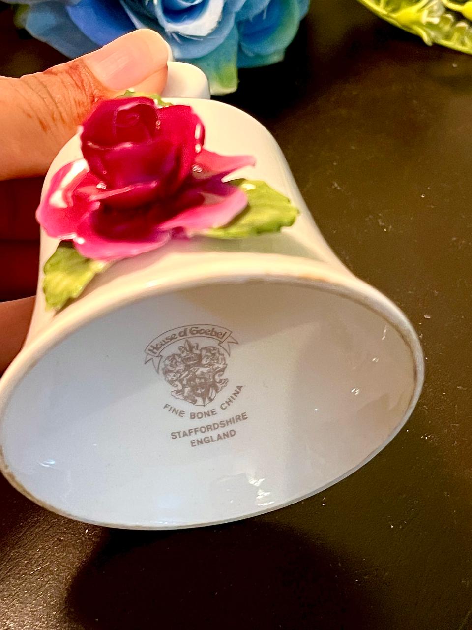 House of Goebel Fine Bone China Red Rose Bell 10 cm
