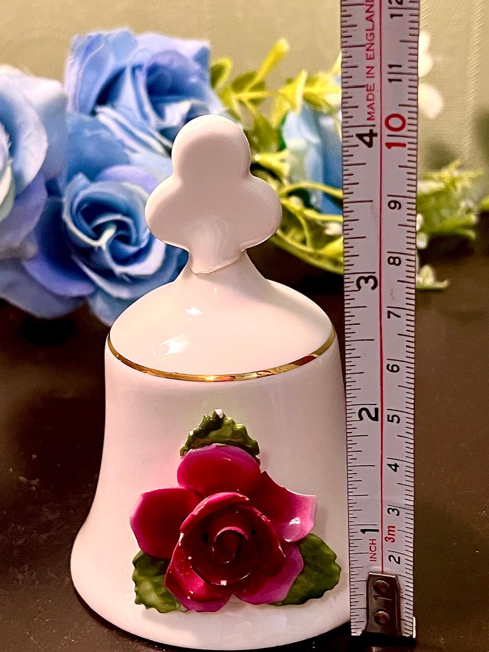 House of Goebel Fine Bone China Red Rose Bell 10 cm
