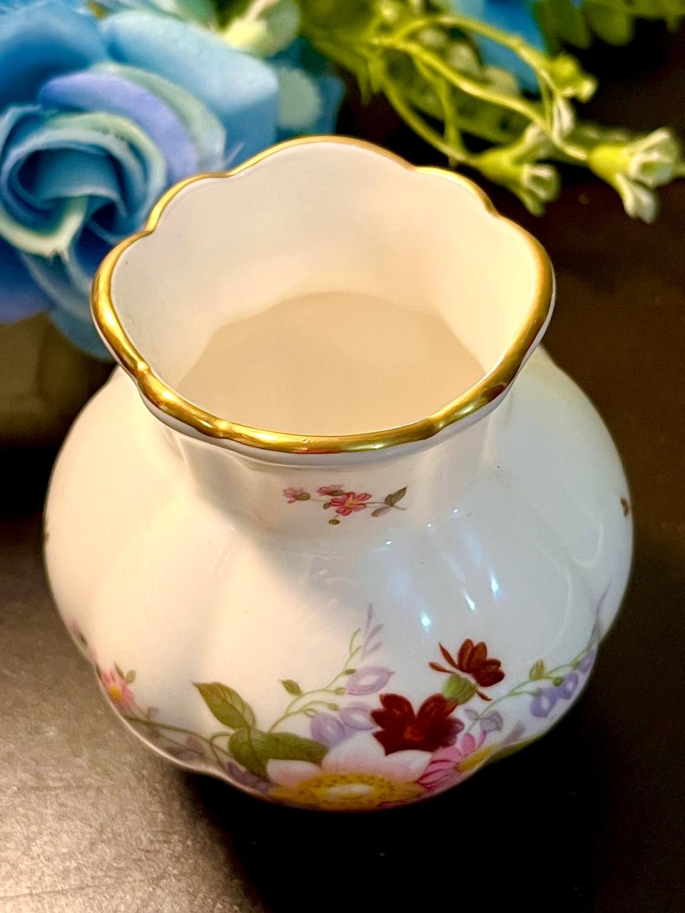 Vintage Fine Bone China Floral Mini Vase with Gold Scalloped Rim 8 cm