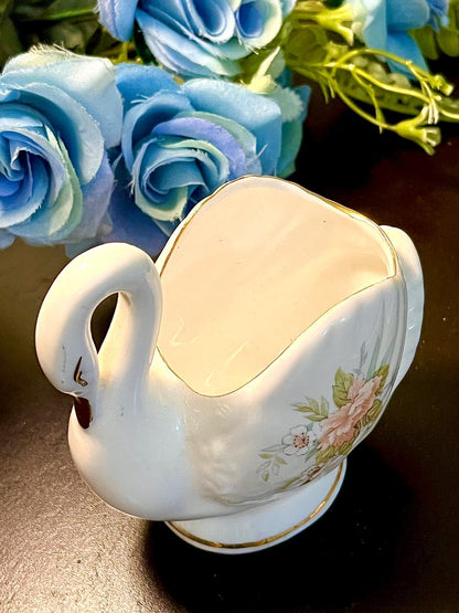 Brocade Fine Bone China Floral Swan Planter 10 cm