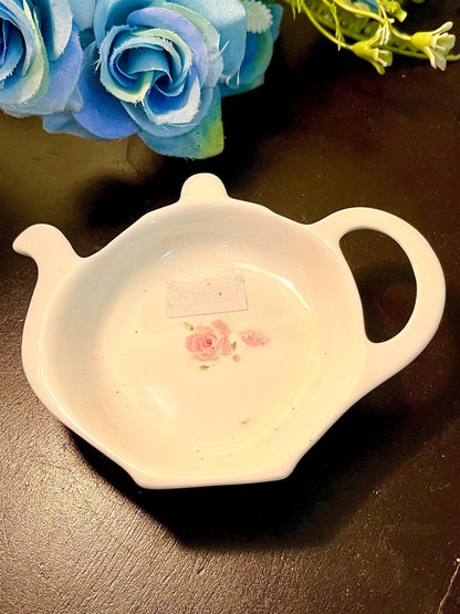 White Ceramic Teapot-Shaped Trinket Dish 4.5 Inch